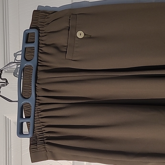 Liz Claiborne dress pants size 6 - Picture 5 of 5
